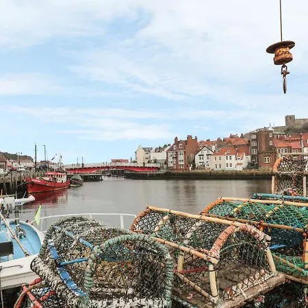 The Surfers Bolt Hole Whitby